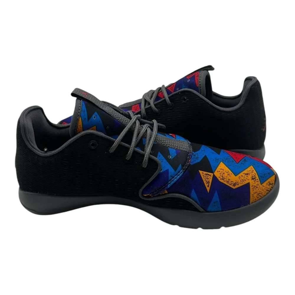 Nike Jordan Eclipse BG Basketball Shoes YOUTH Boys 4.5 Black Sneakers 724042-035